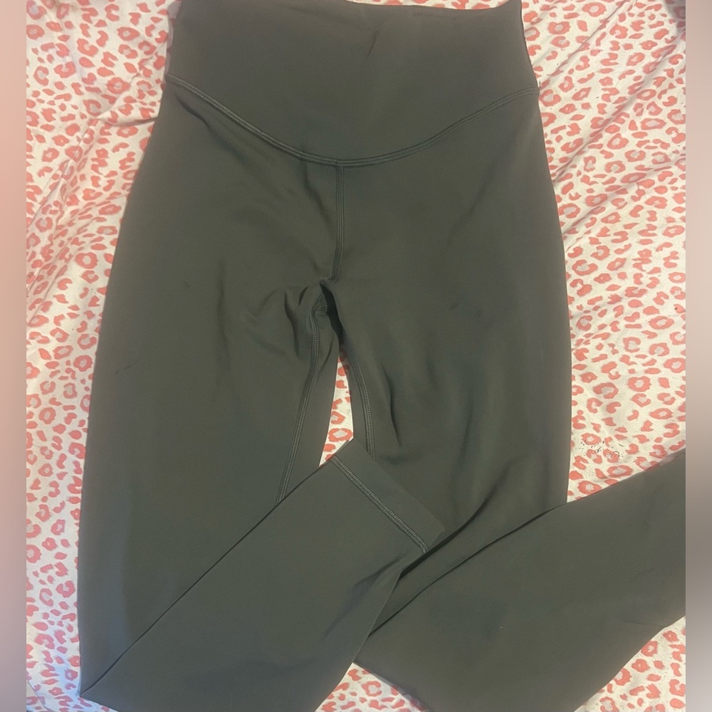 Lululemon High-Rise Cropped Leggings Green Size 4